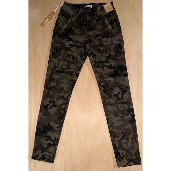 Amaryllis Joggers Size 6 (24x27) Lexi Muted Camo Zipper Pockets Stretchy - Picture 9 of 11